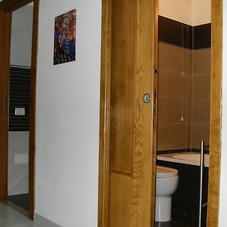 Flamingo Bed and Breakfast *